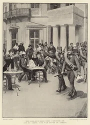 Z dala od Krety, gorączka wojenna w Grecji